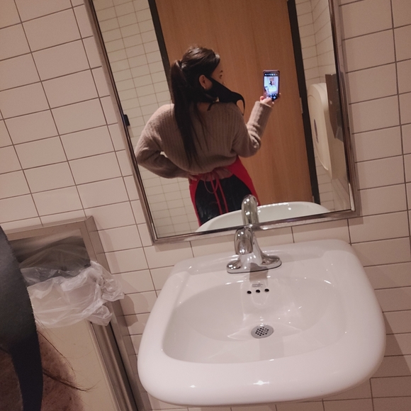 My comfy crop long sleeve fleecy shirt/sweater - Picture 4 of 5